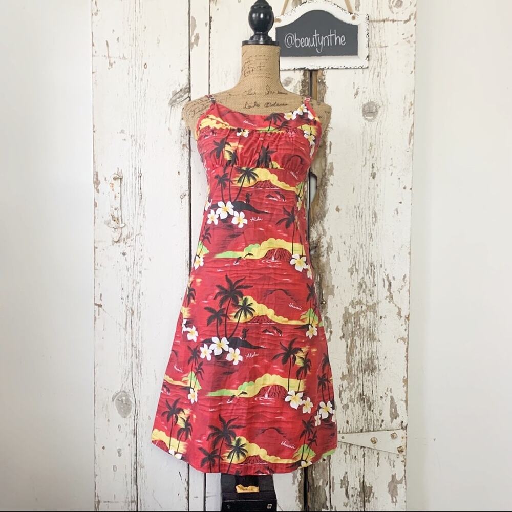 Winnie fashion HAWAII made Hawaiian print hibiscus aloha dress